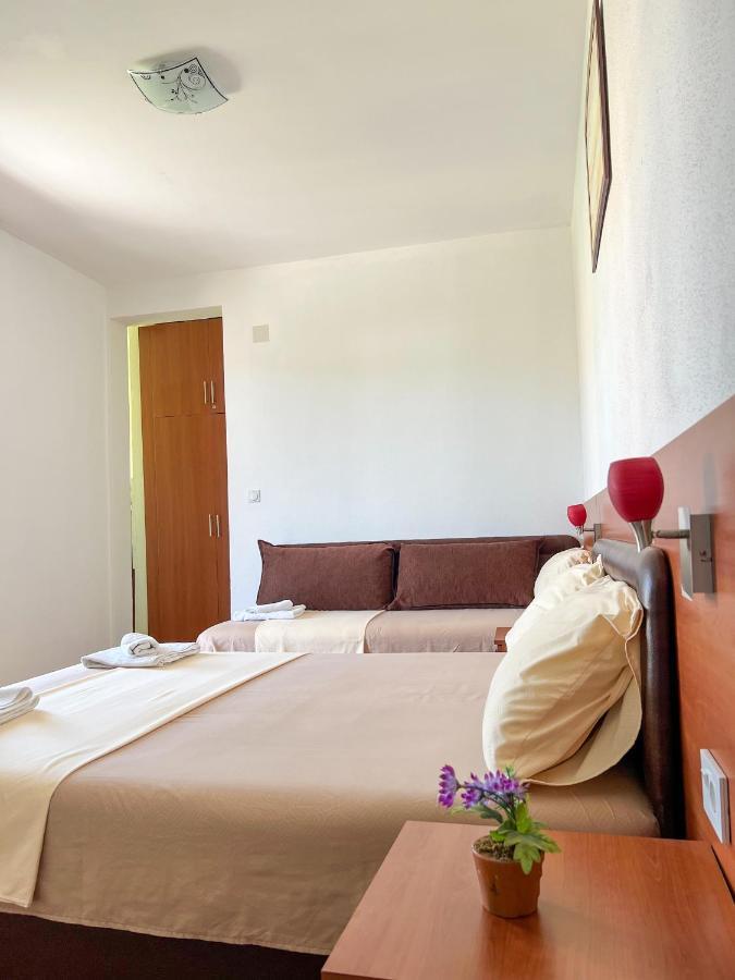 Apartments Fat E Jet - Pool & Breakfast อุลซิน ภายนอก รูปภาพ